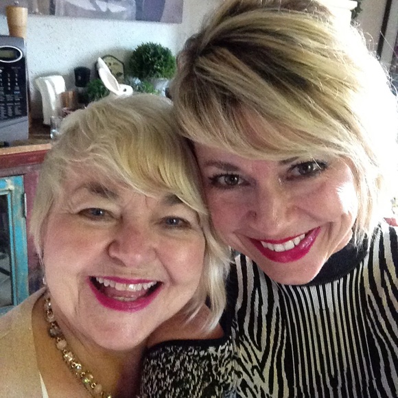 Meet your Posher, Debra - Picture 6 of 8